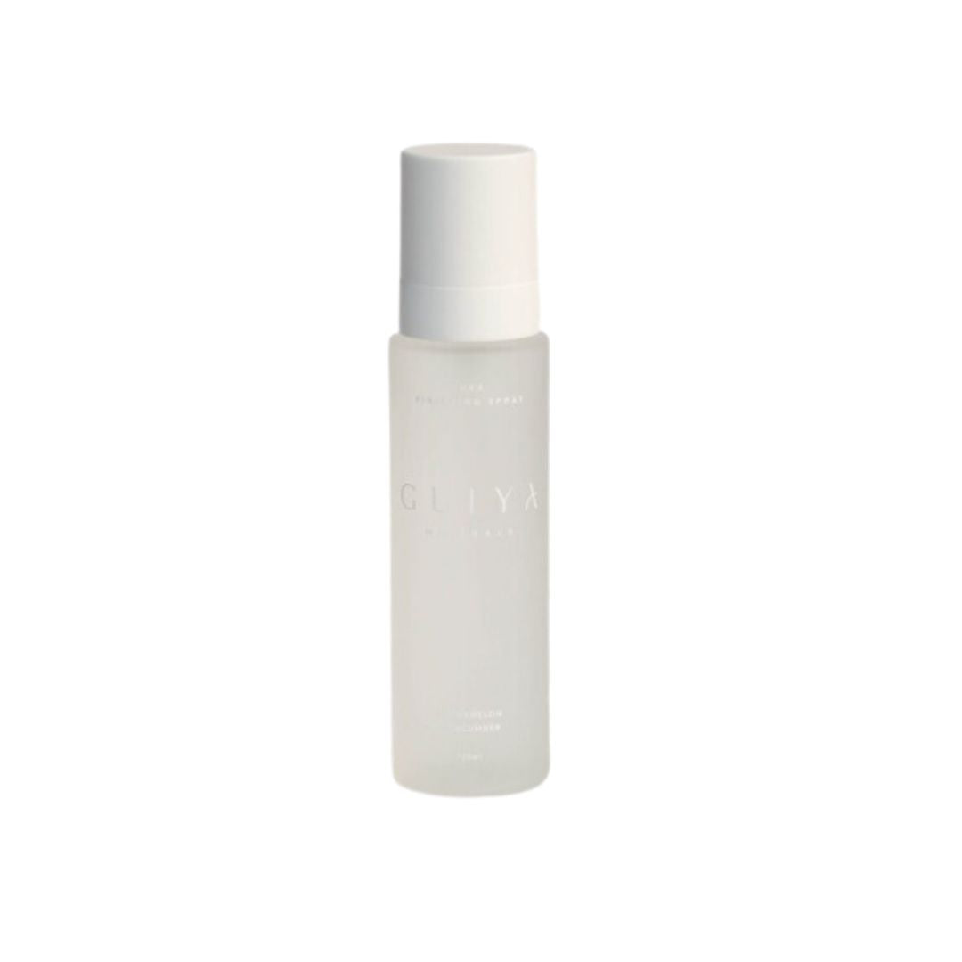 Aura Finishing Spray